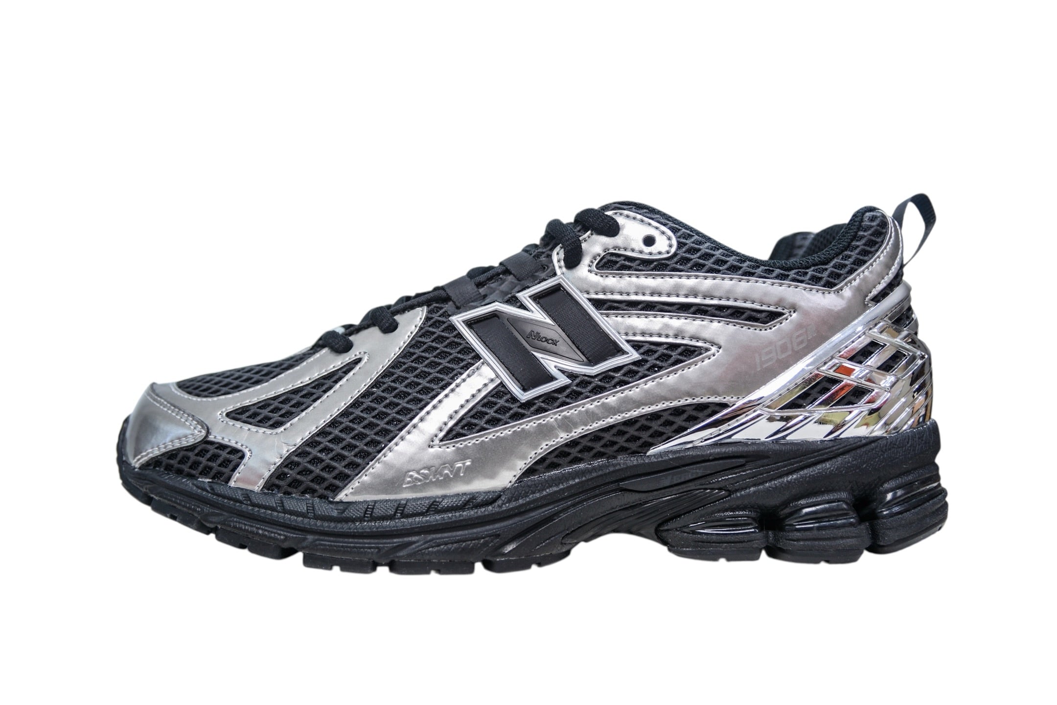 NEW BALANCE 1906R BLACK/SILVER