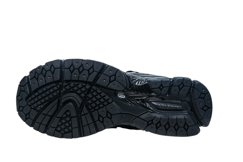 NEW BALANCE 1906R TRIPLE BLACK