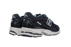 NEW BALANCE 1906R BLACK/WHITE