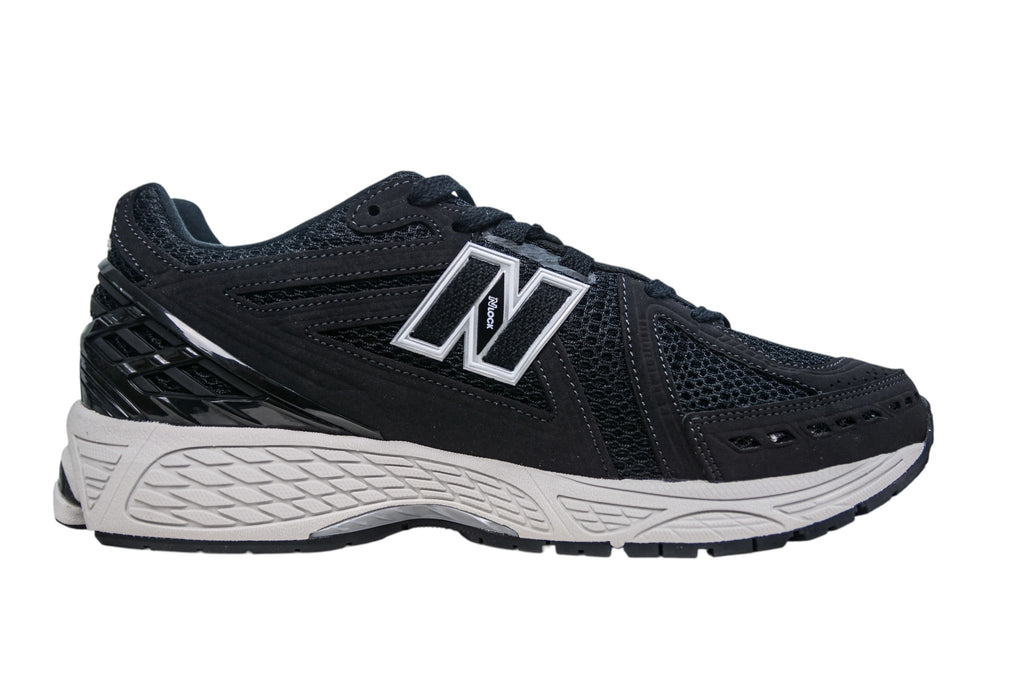 NEW BALANCE 1906R BLACK/WHITE