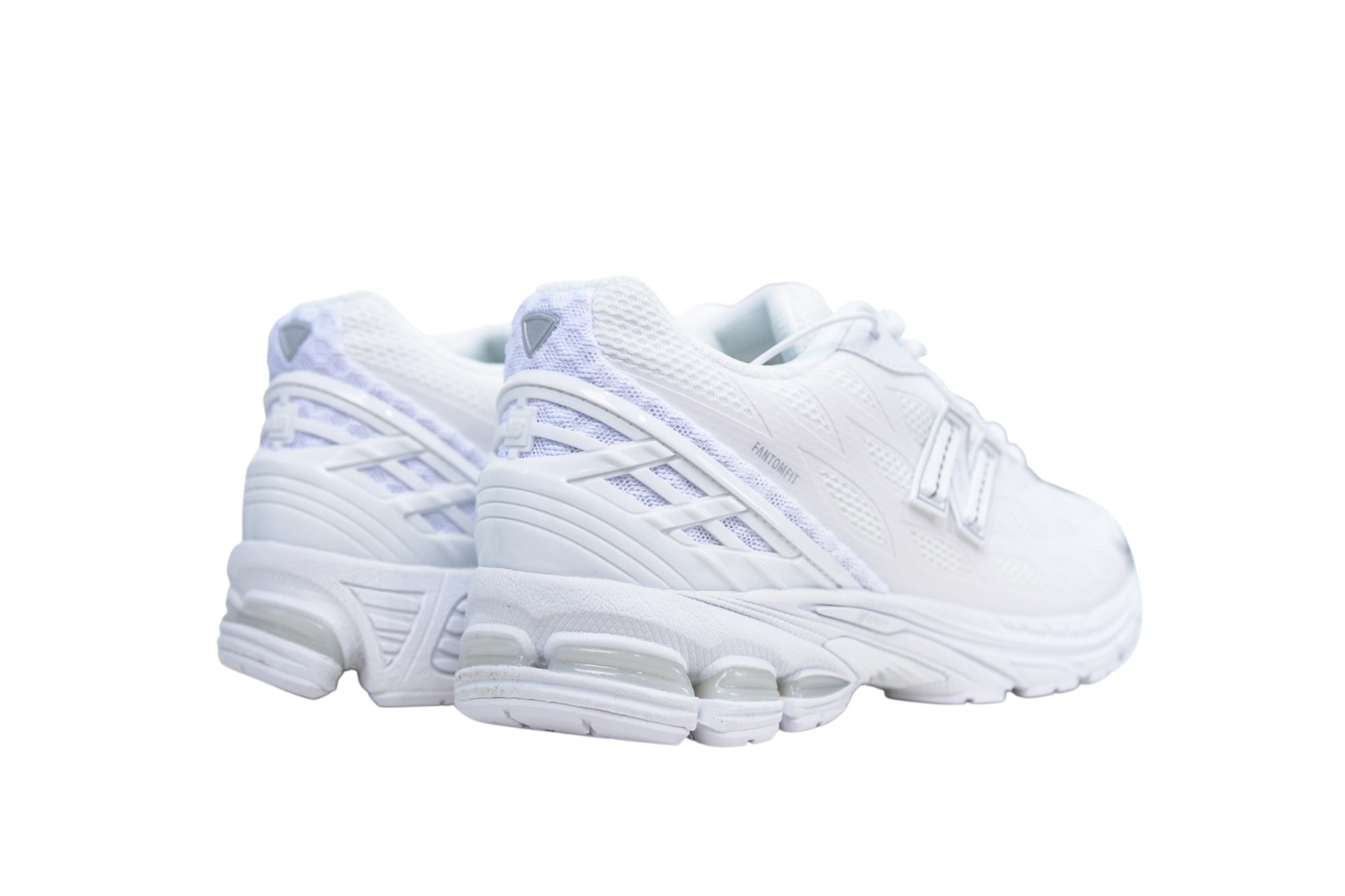 NEW BALANCE 1906R TRIPLE WHITE