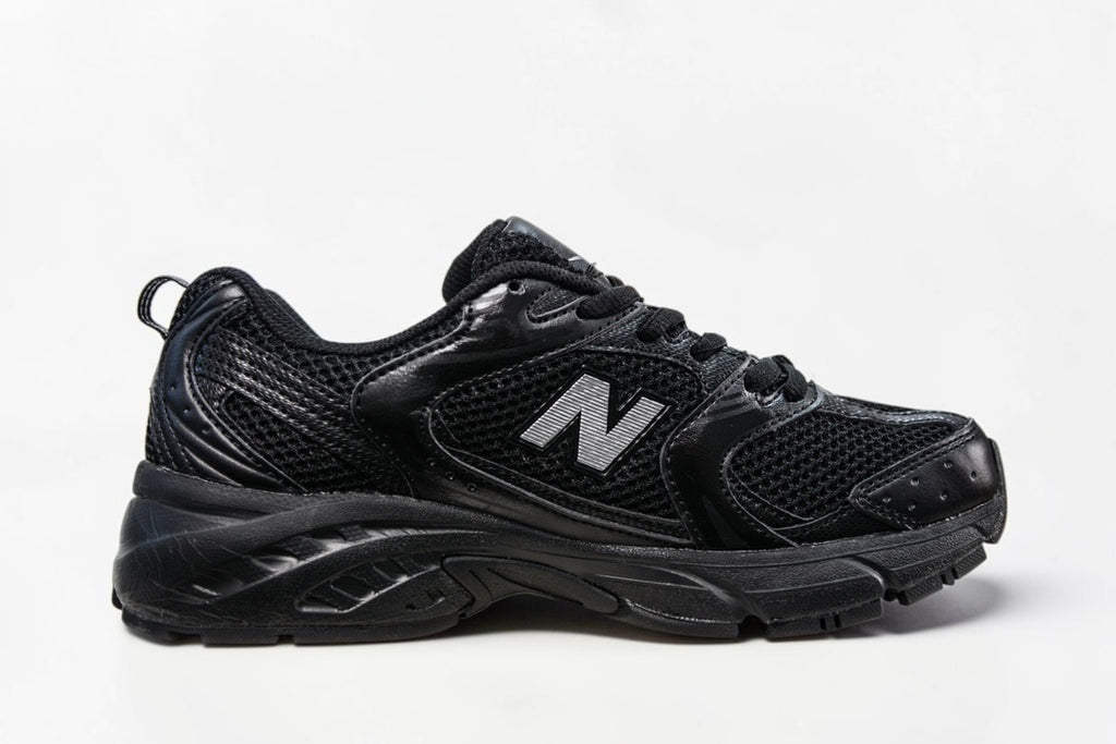 NEW BALANCE 530 TRIPLE BLACK