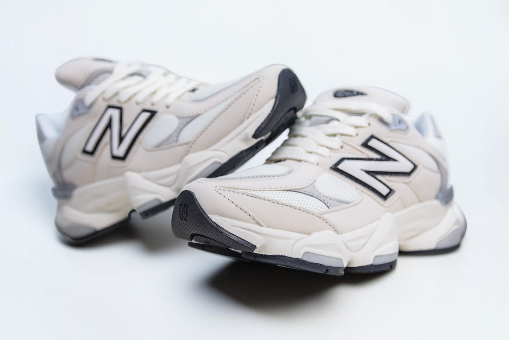 NEW BALANCE 9060 SEA SALT/WHITE