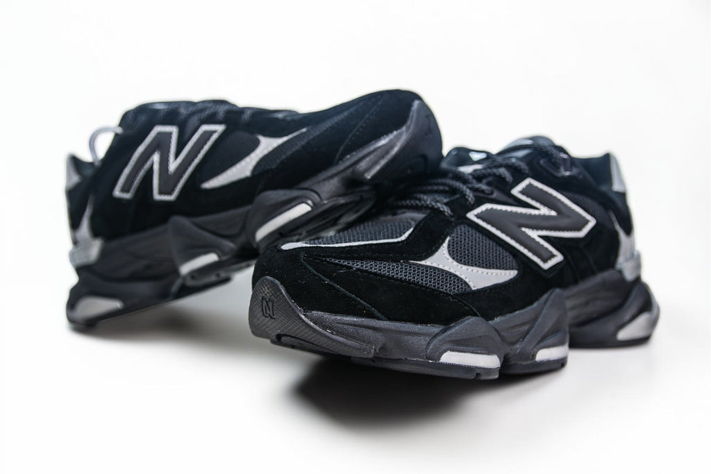 NEW BALANCE 9060 BLACK/SILVER