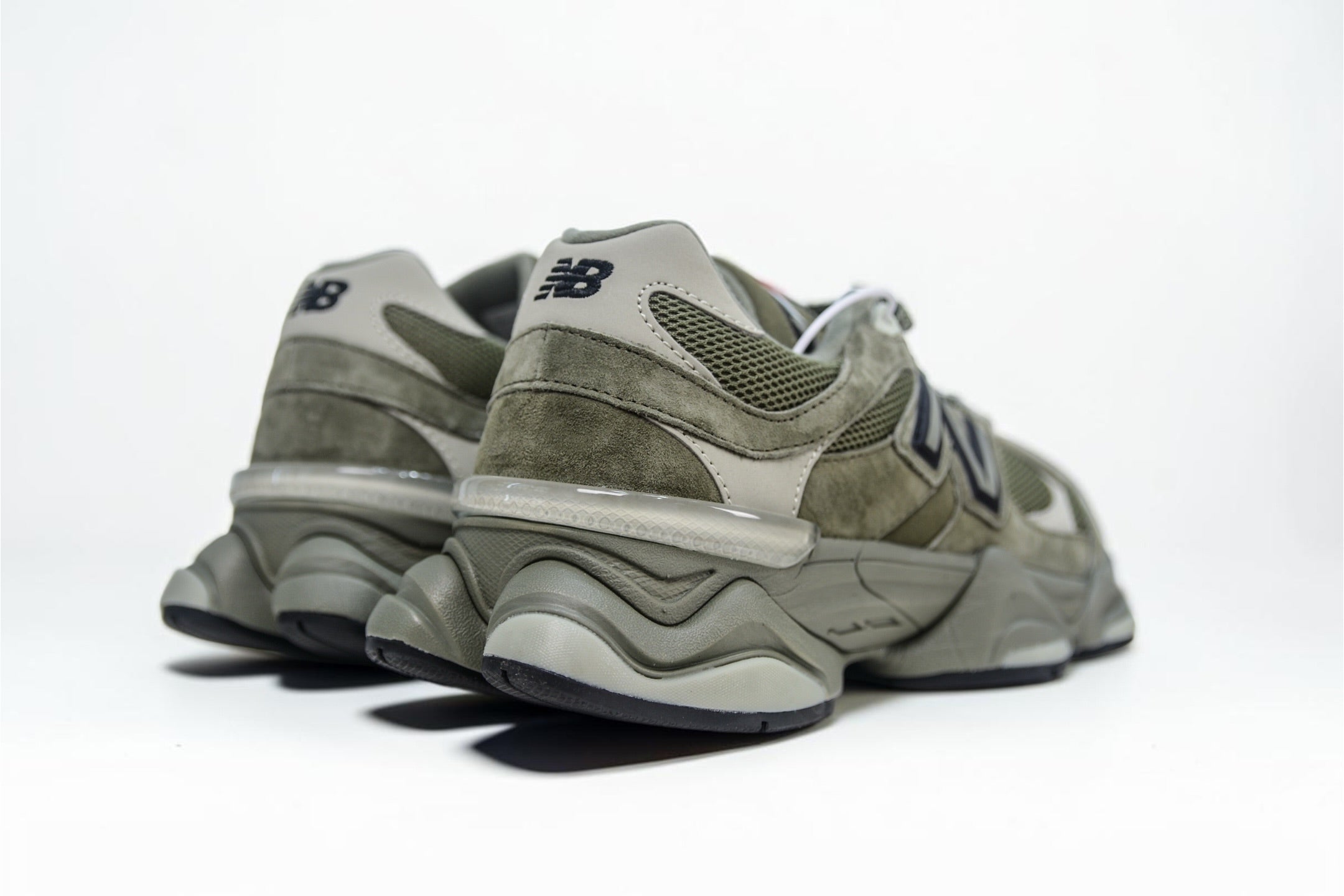 NEW BALANCE 9060 OLIVE GREEN/GREY